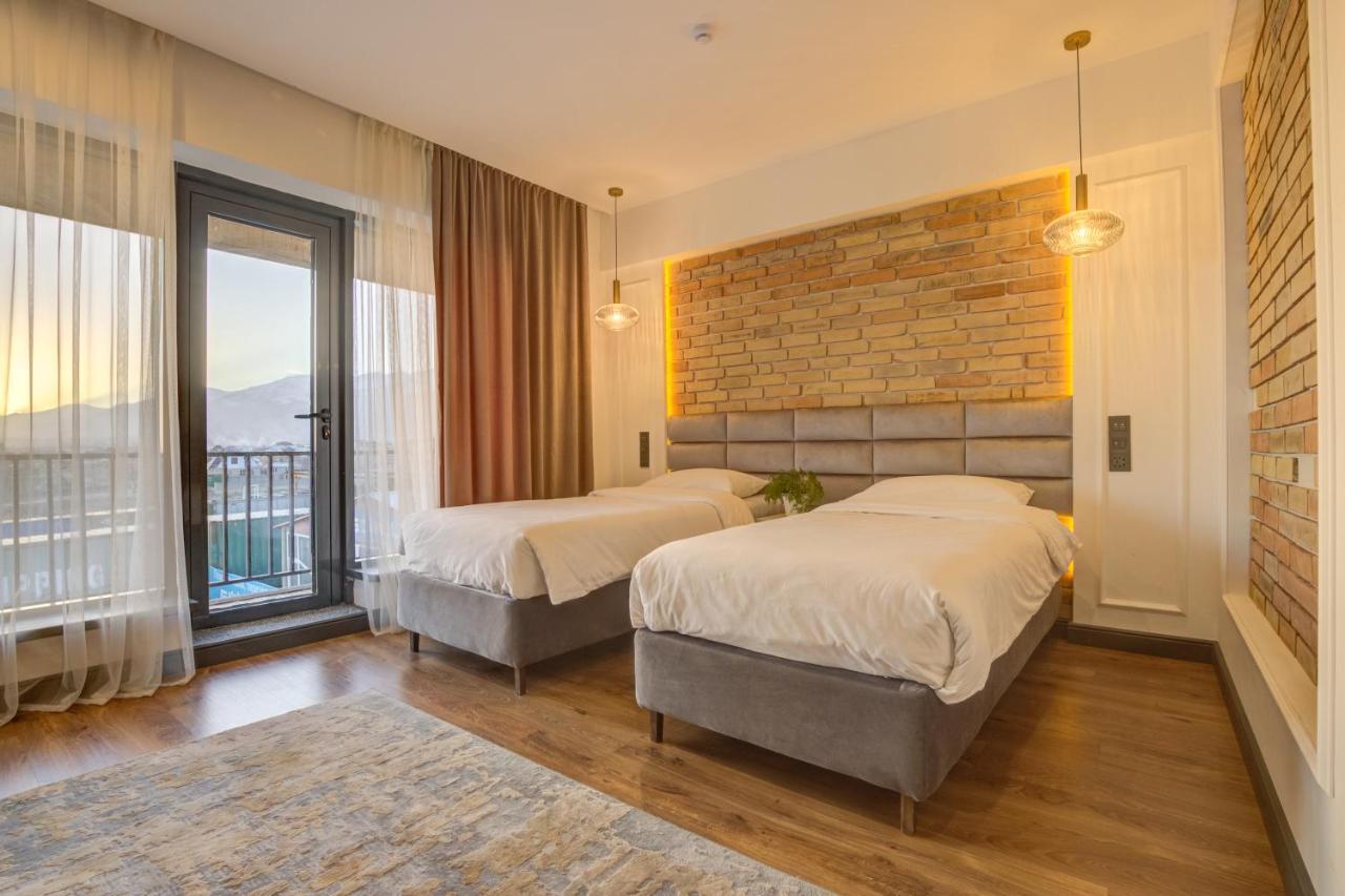 Olimp Hotel 보스테리 외부 사진