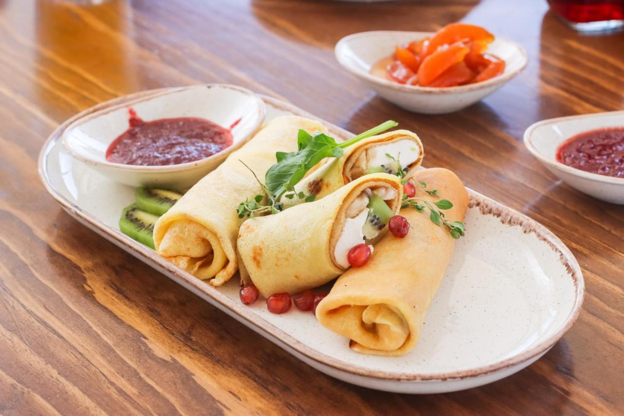Olimp Hotel 보스테리 외부 사진